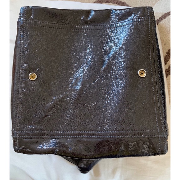 Yves Saint Laurent Patent Leather Downtown Tote - Picture 6 of 8